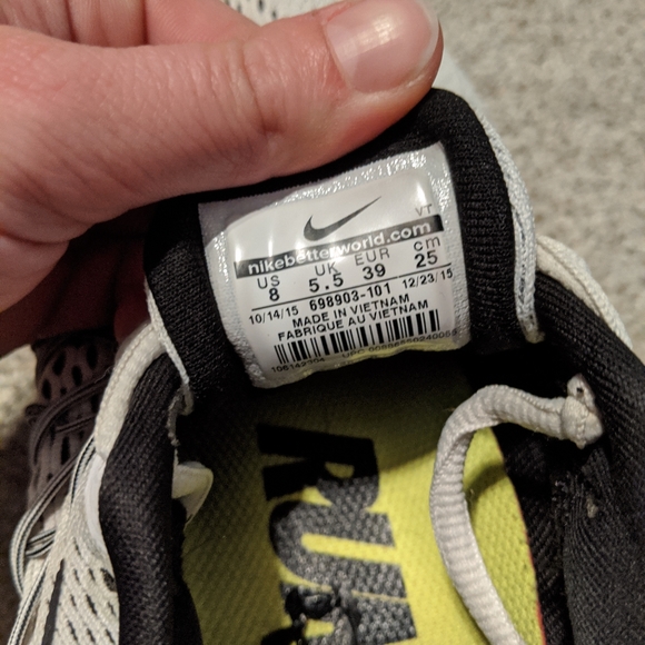 Nike Air Max - Sz 8 Women's - Picture 4 of 4